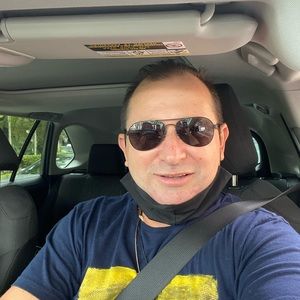 Meet your Posher, Edinson